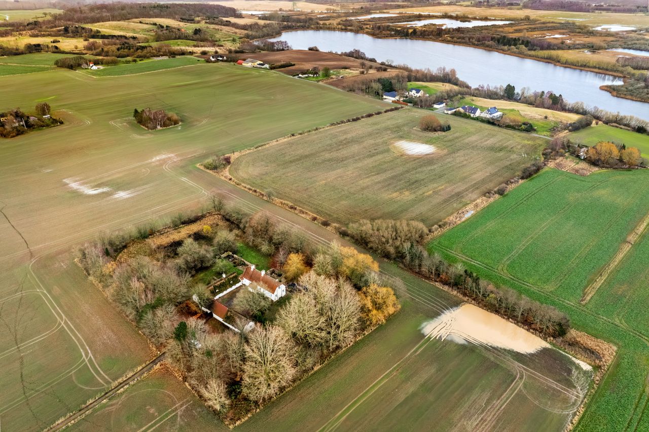 Ejendomsbillede 3 af 41